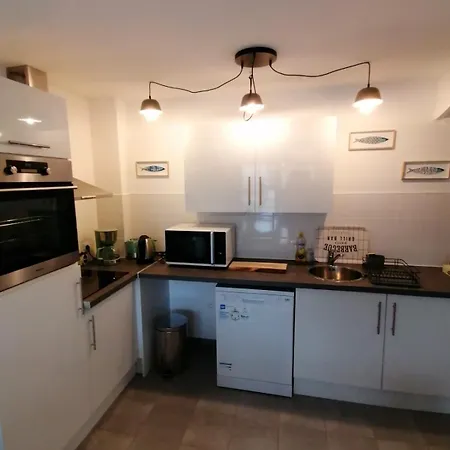 House - Sainte Cecile 2 Min Away Tatil Evi Camiers
